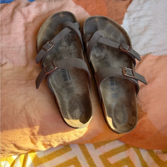 Birkenstock Mayari Dark Brown Sandals - Picture 6 of 9